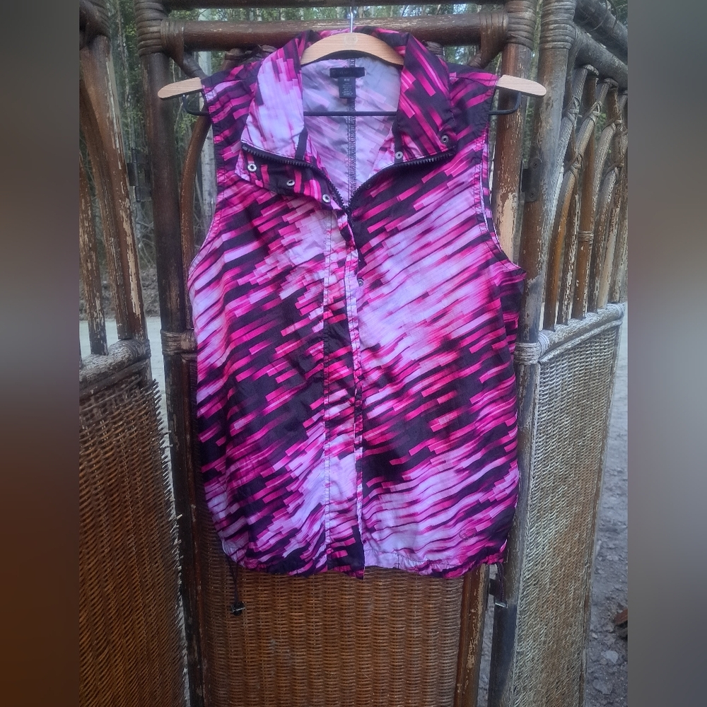 Aeropostale Live Love Dream medium vest💗🌸